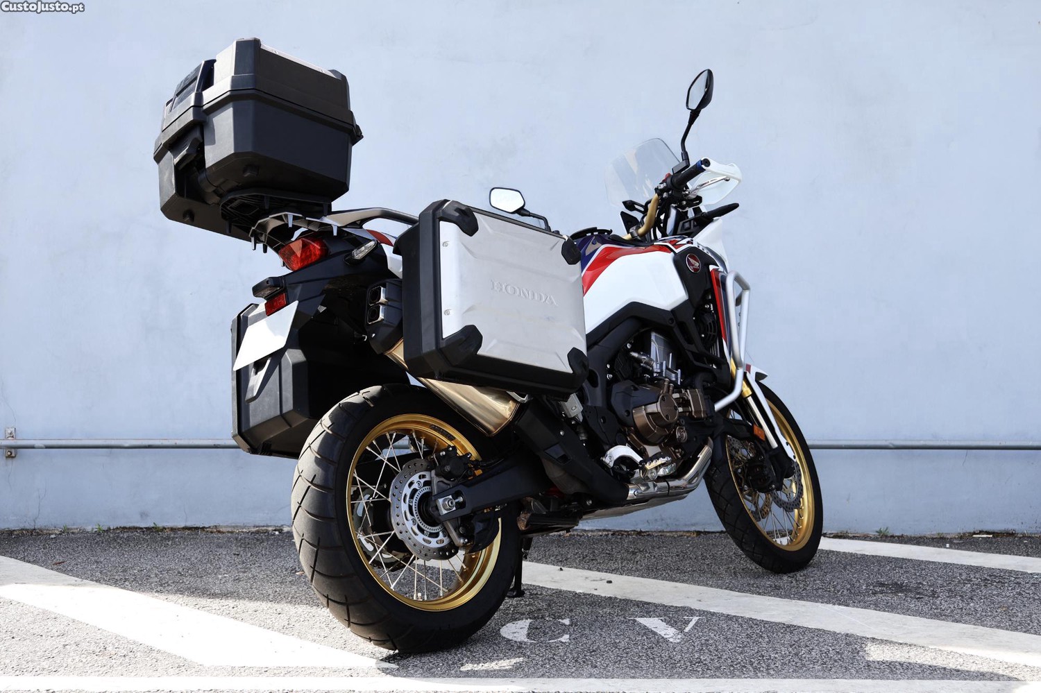 8855394603-honda-africa-twin