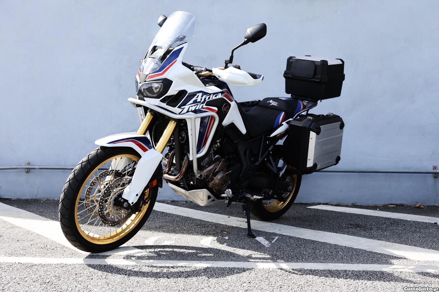 8871353399-honda-africa-twin