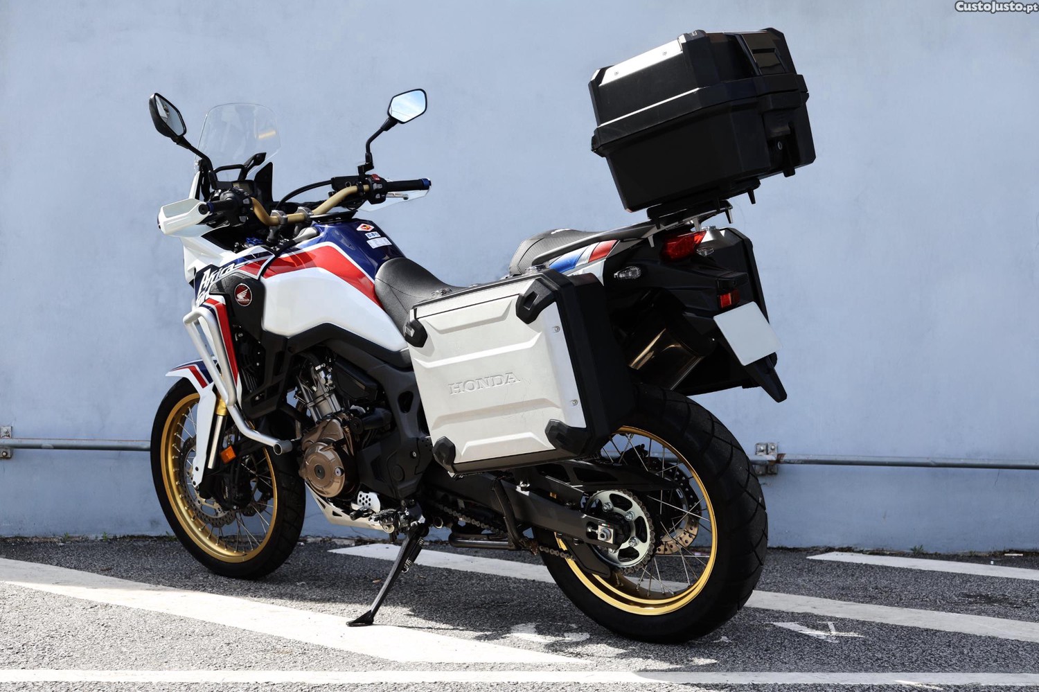 8896923356-honda-africa-twin