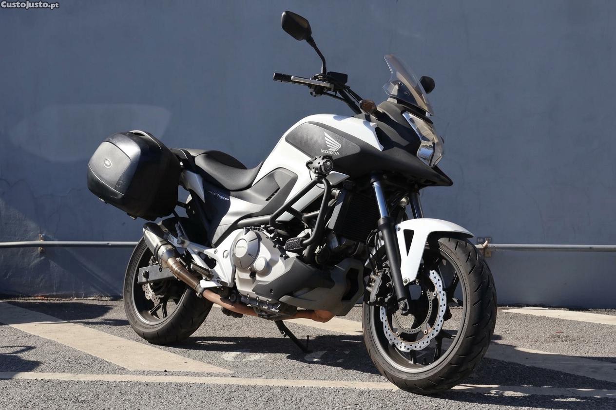 2802552870-honda-nc-700