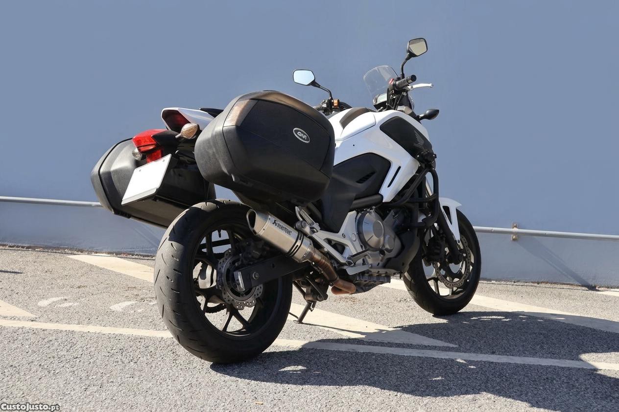 2828122827-honda-nc-700