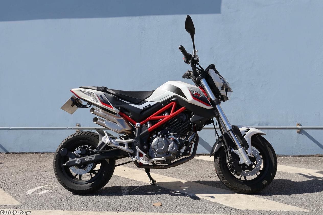 2892554004-benelli-tnt-125