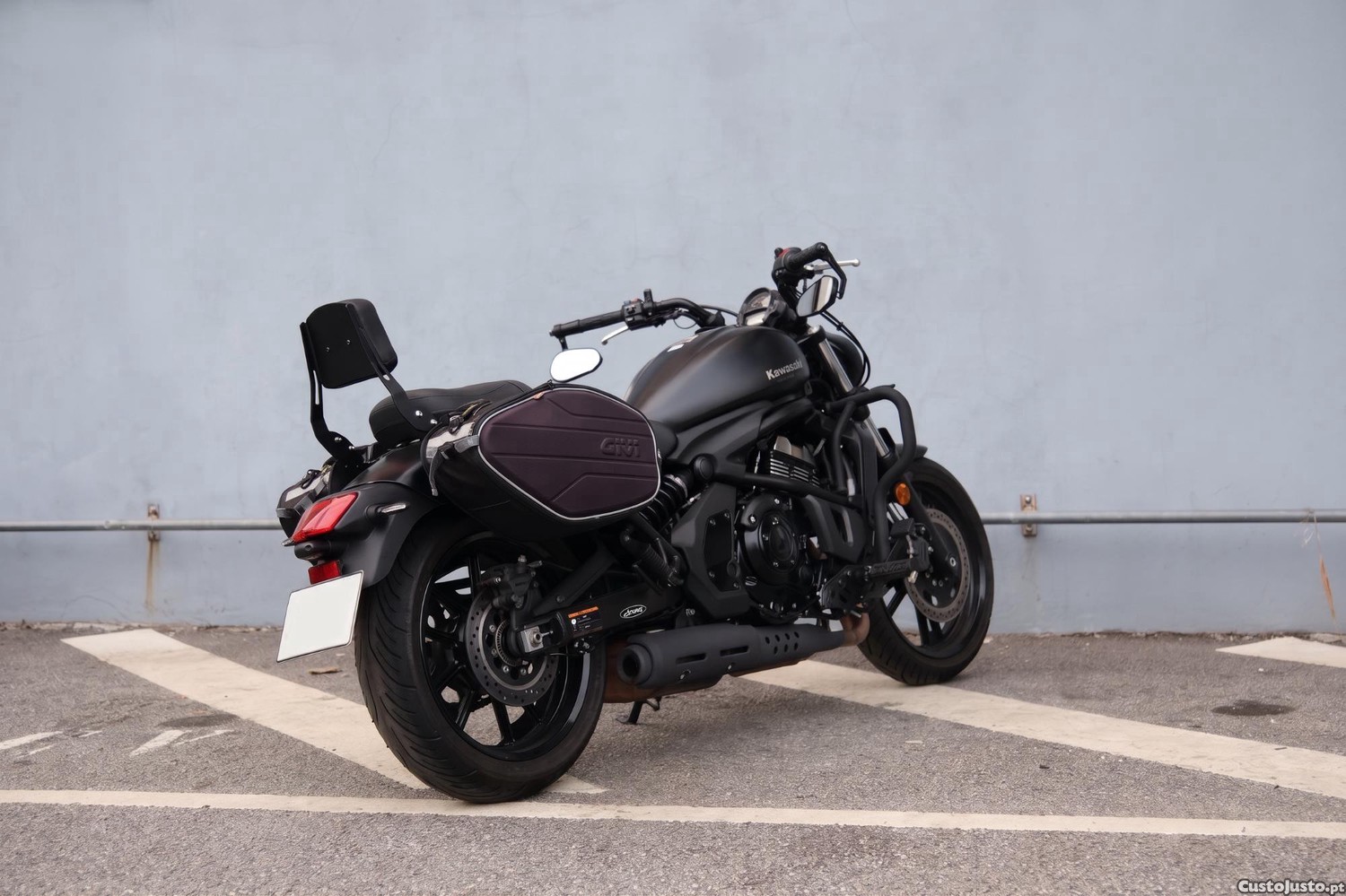 5402911526-kawasaki-vulcan-650