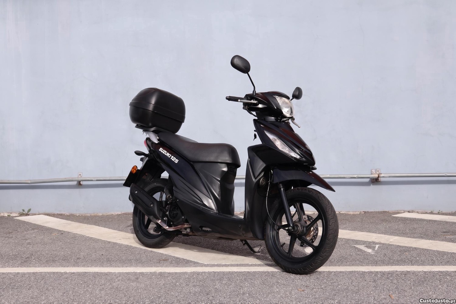 5423910487-suzuki-scooter-125